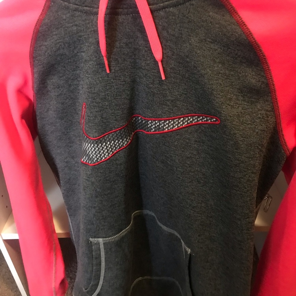 Nike sweatshirt